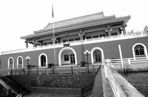 重慶一鎮(zhèn)政府辦公樓群酷似天安門城樓惹爭(zhēng)議(圖)